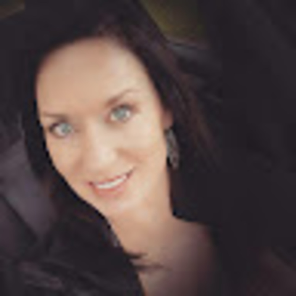 Meet your Posher, Lorraine